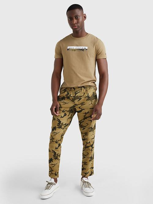 Tommy Hilfiger Camo Graphic Logo Moški Majice Rjav | TH401NUC