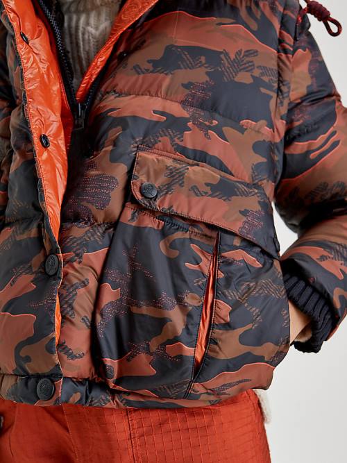 Tommy Hilfiger Crest Camo Print Down Ženske Jakne Rjav | TH839ICA