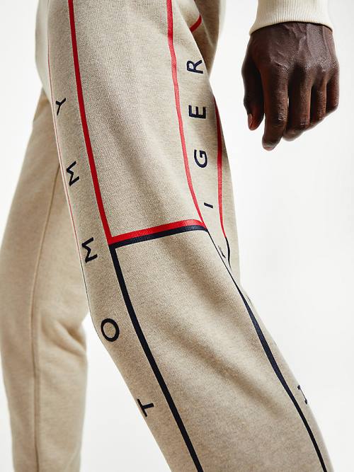 Tommy Hilfiger Exclusive Flag Logo Cuffed Joggers Moški Hlače Bež | TH874KWU