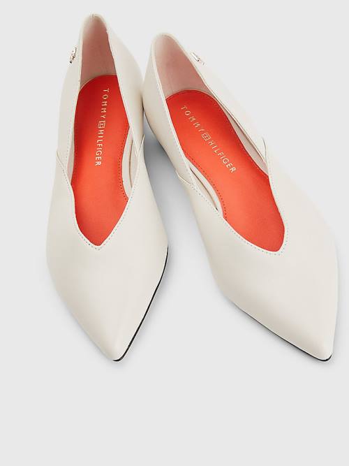 Tommy Hilfiger Leather Pointed Ženske Balerina Bež | TH184SVE