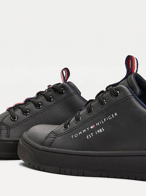 Tommy Hilfiger Stripe Webbing Low-Top Fantje Superge Črna | TH175FJV