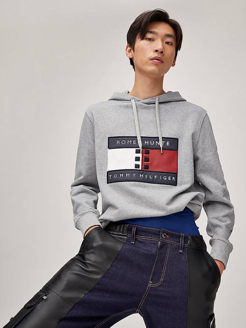 Tommy Hilfiger TOMMYXROMEO Dual-Gender Moški Pulover s kapuco Siva | TH916NSC