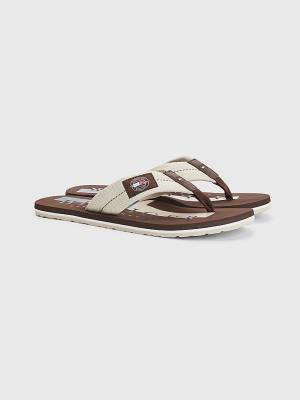 Tommy Hilfiger Logo Patch Flip-Flops Moški Sandali Bež | TH532PLN